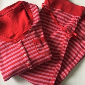 women’s victoria secret pjs size small